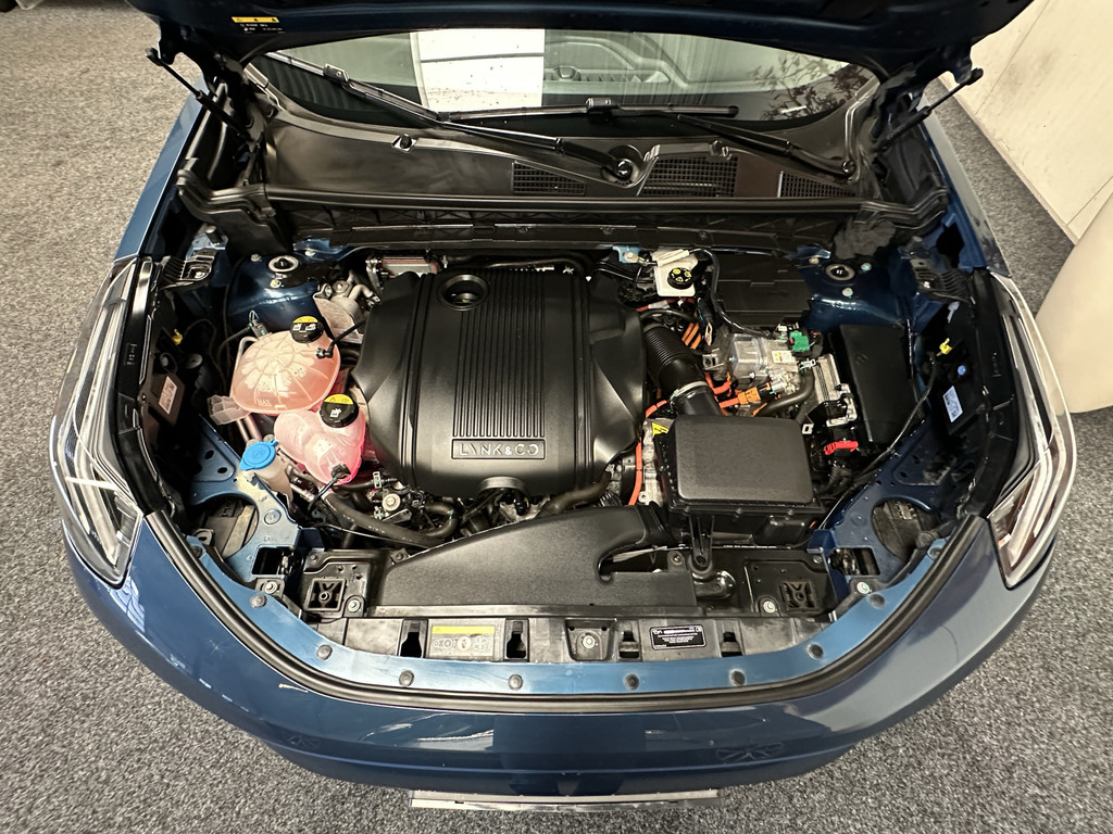 45074376-69.jpg