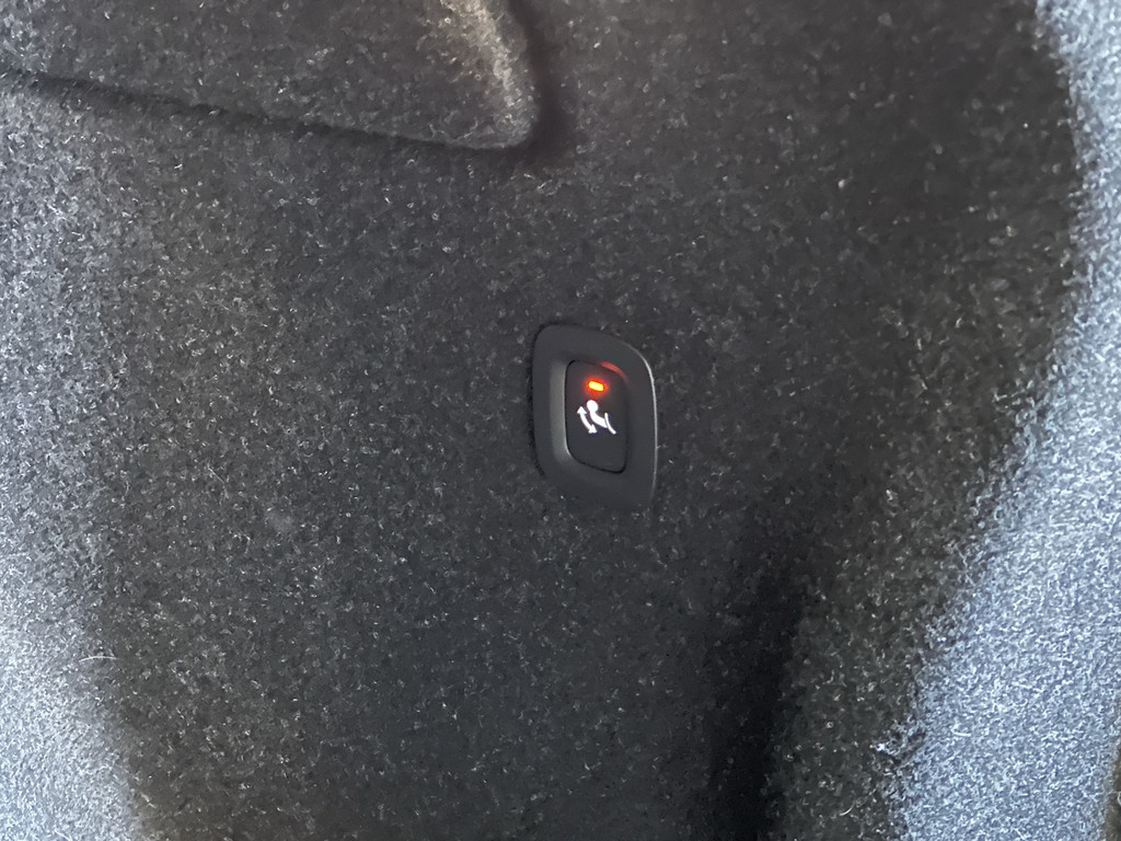 45278820-53.jpg