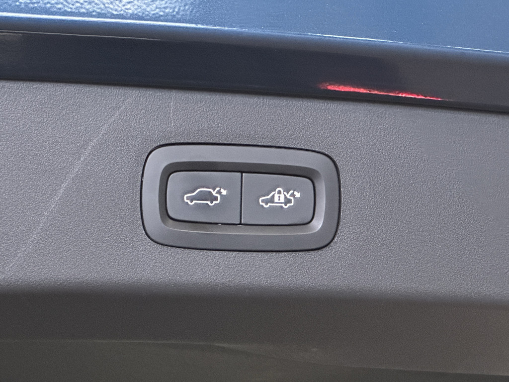 45321549-65.jpg
