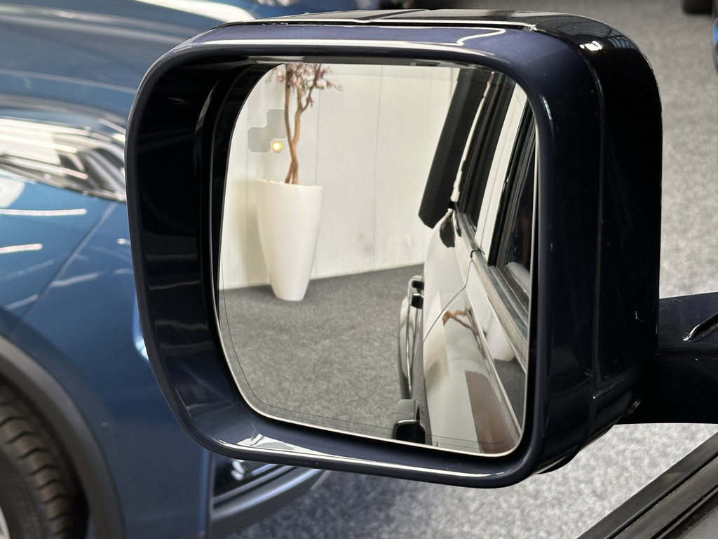45599340-57.jpg