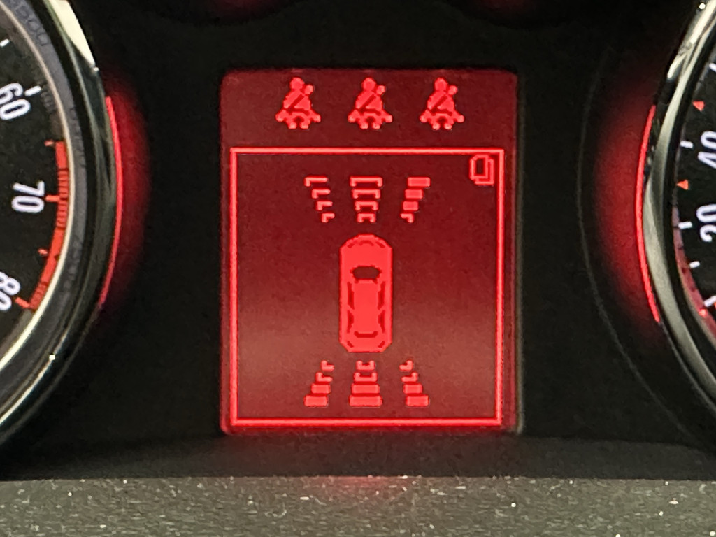 45607006-23.jpg