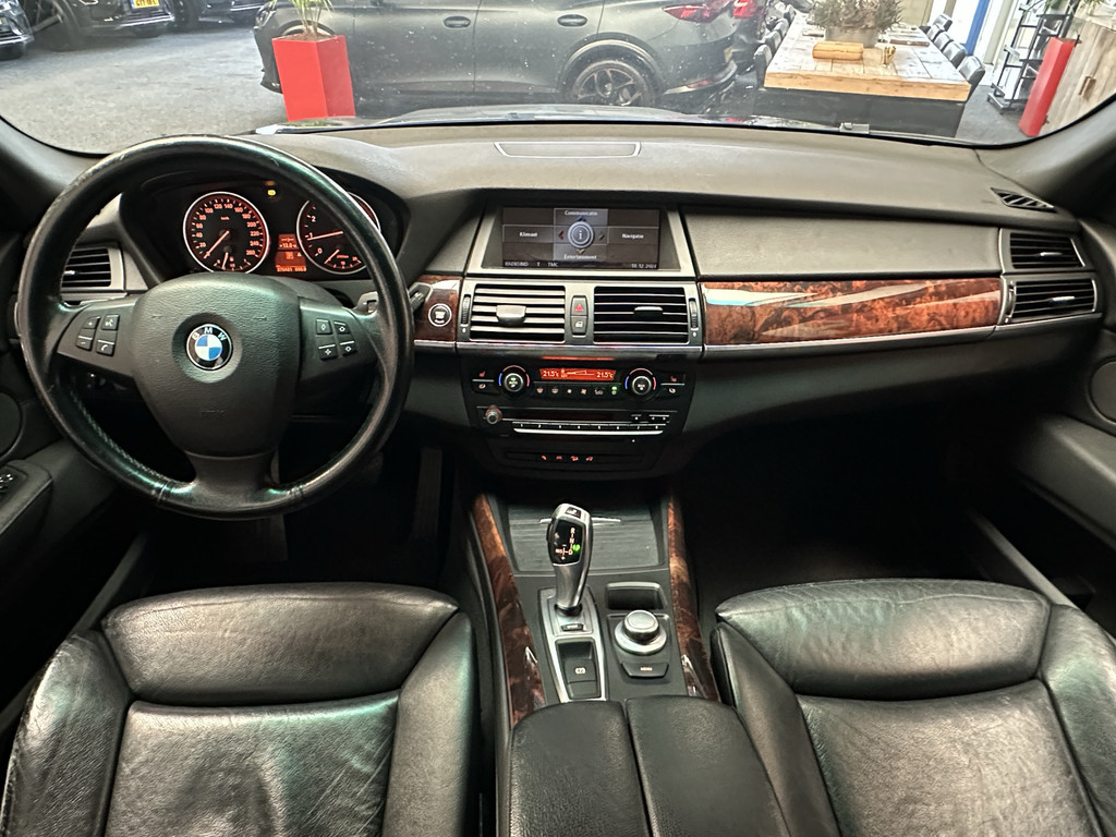 46441025-12.jpg