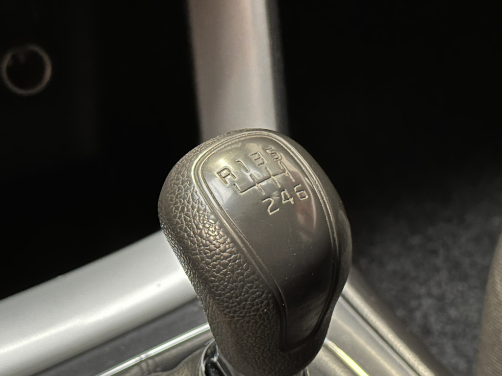 47069171-21.jpg