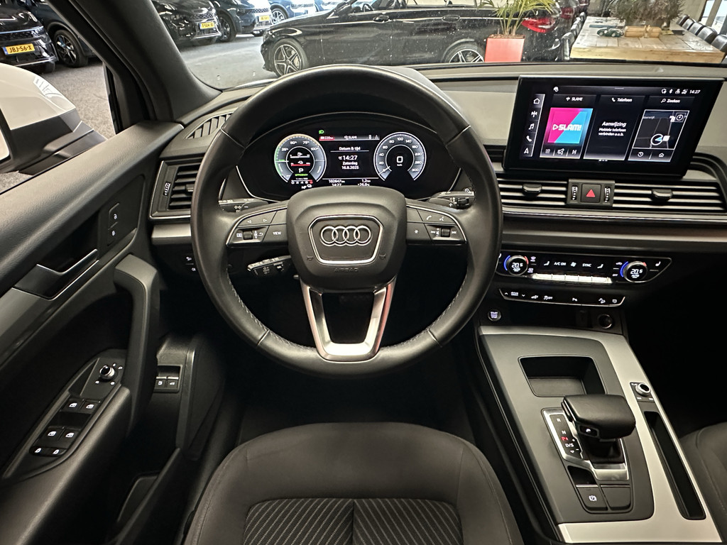 47141930-11.jpg