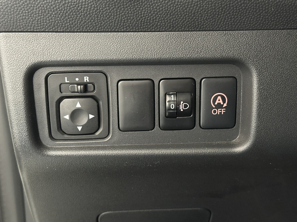 47754775-24.jpg