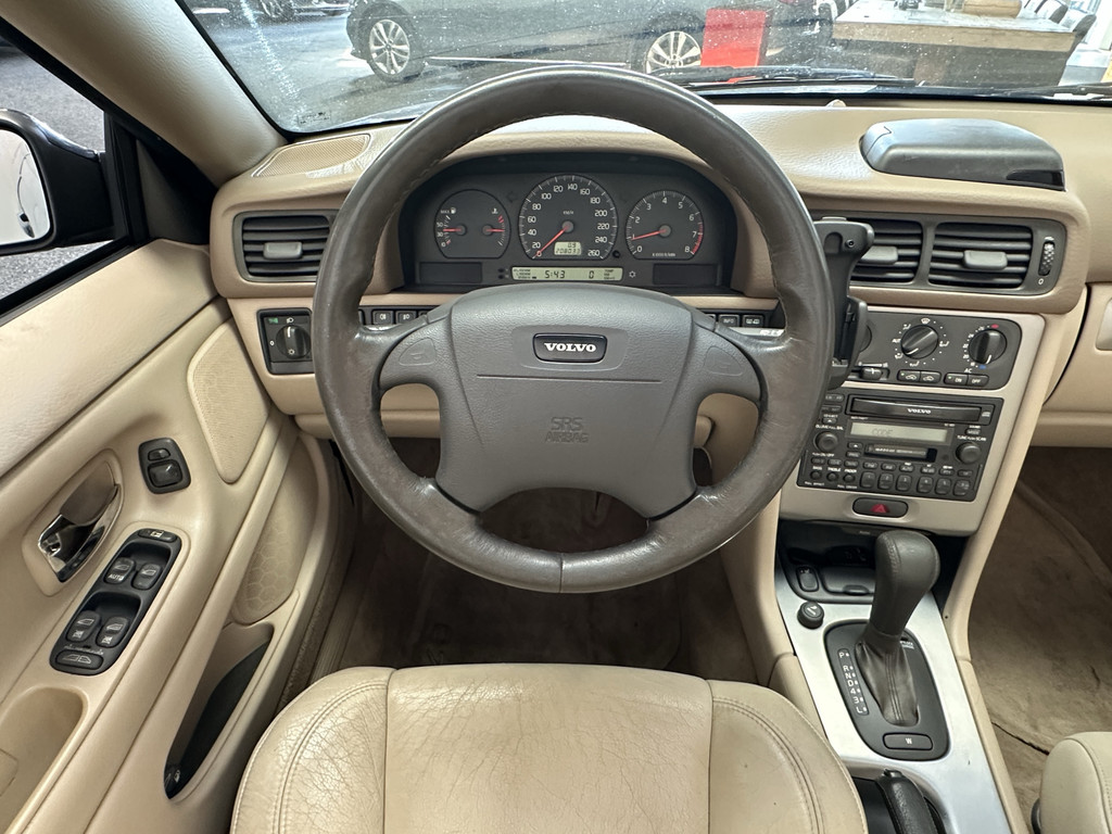 47918074-13.jpg