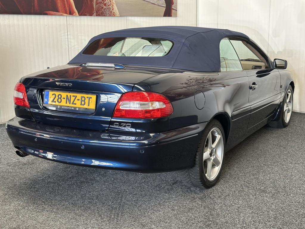 47918074-43.jpg