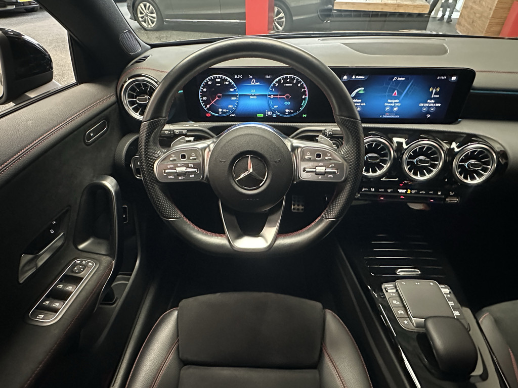 48381065-11.jpg