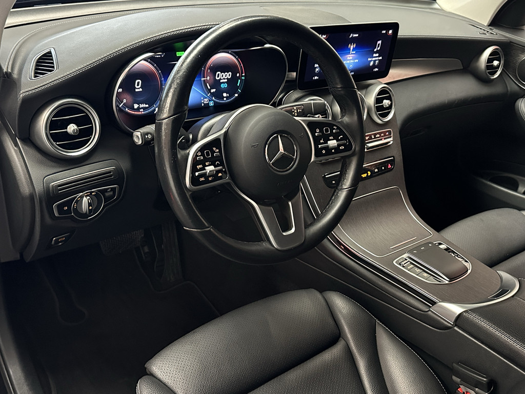 48689928-10.jpg