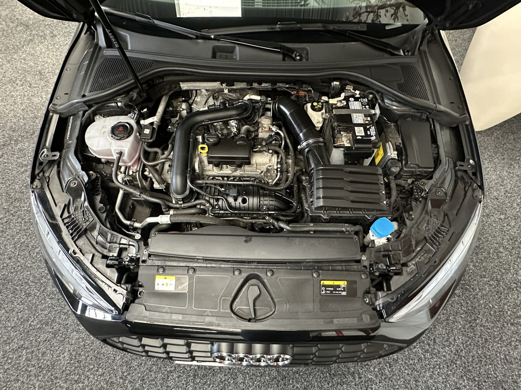 48689976-60.jpg