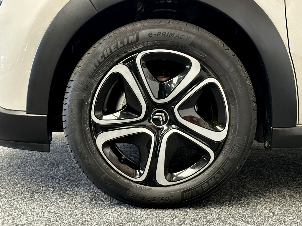 50161802-41.jpg