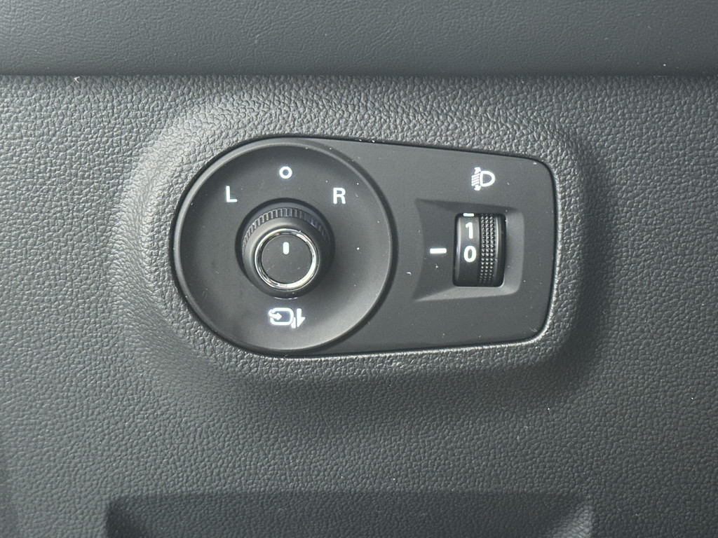50206413-42.jpg