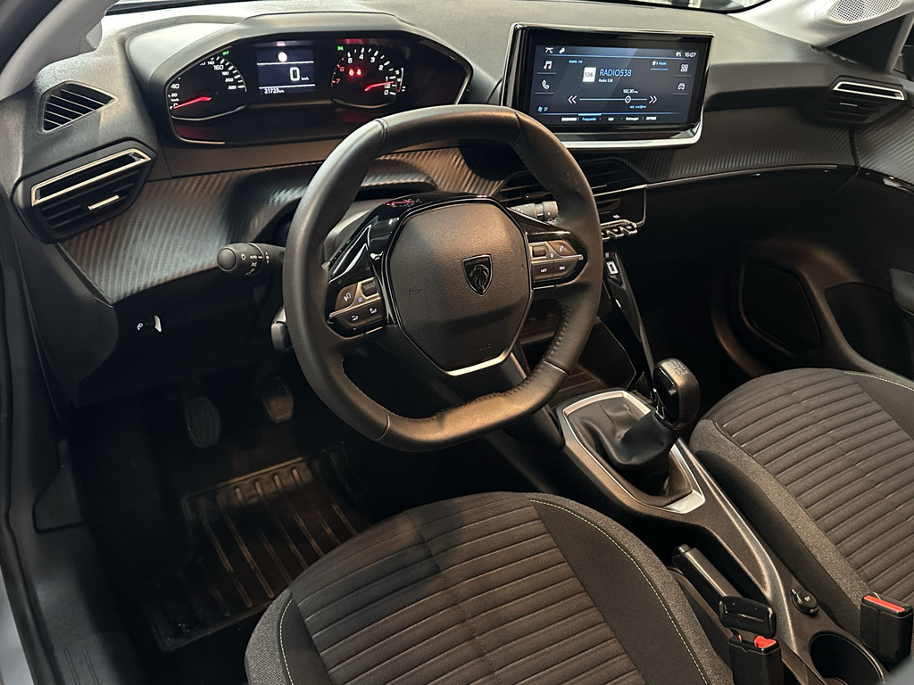 51669692-10.jpg