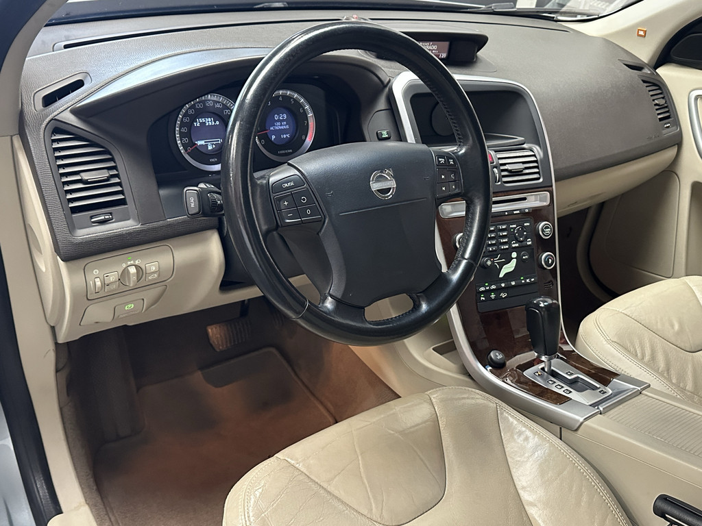53145189-10.jpg