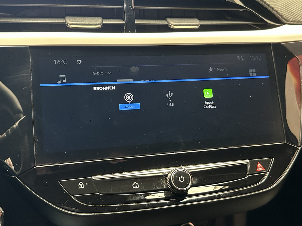 53189015-32.jpg