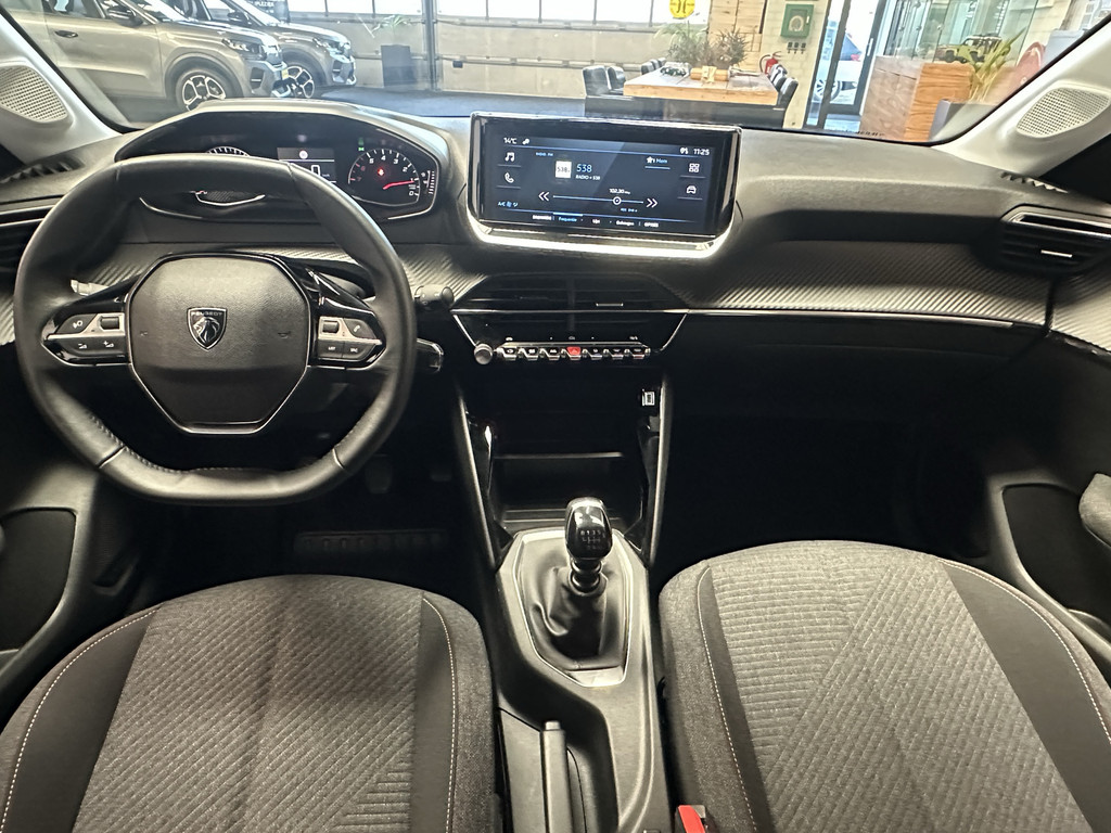 53634374-12.jpg