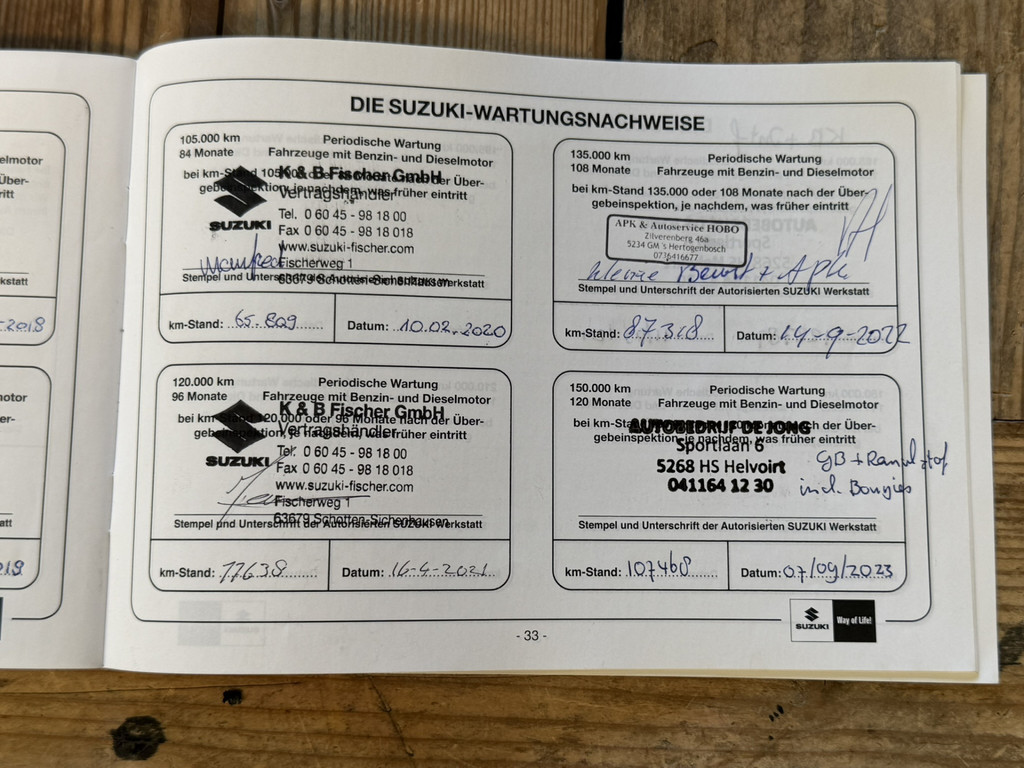 54590348-25.jpg