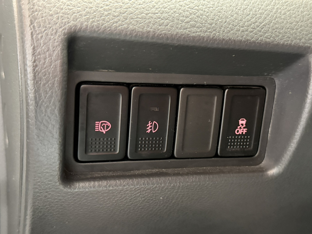 54590348-40.jpg