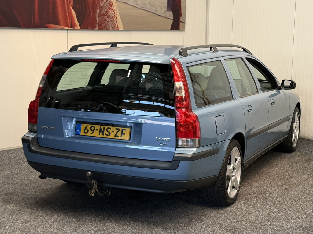 55019063-7.jpg