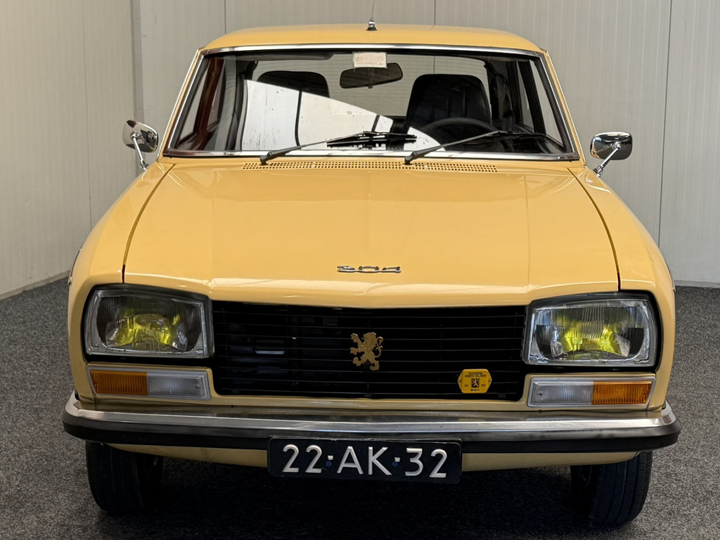 55458531-2.jpg