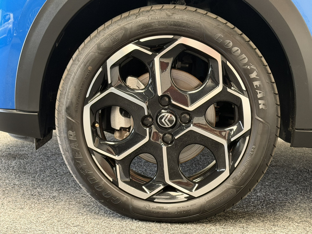 55577787-18.jpg