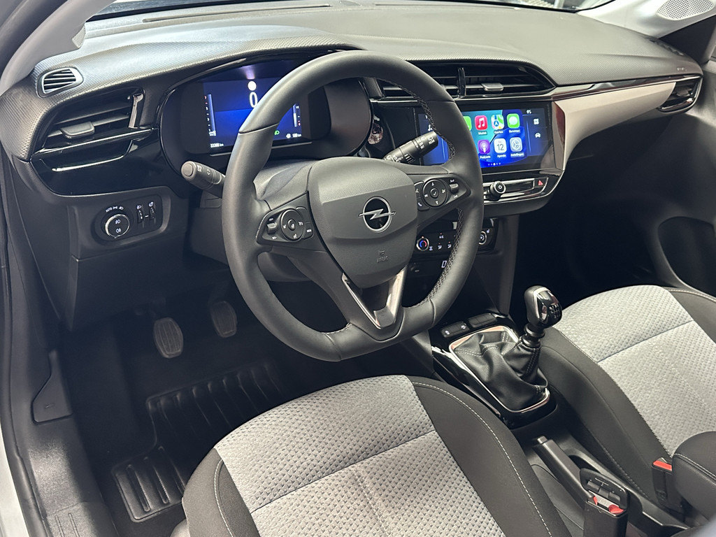 55836139-10.jpg