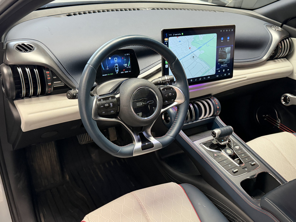 56049903-11.jpg
