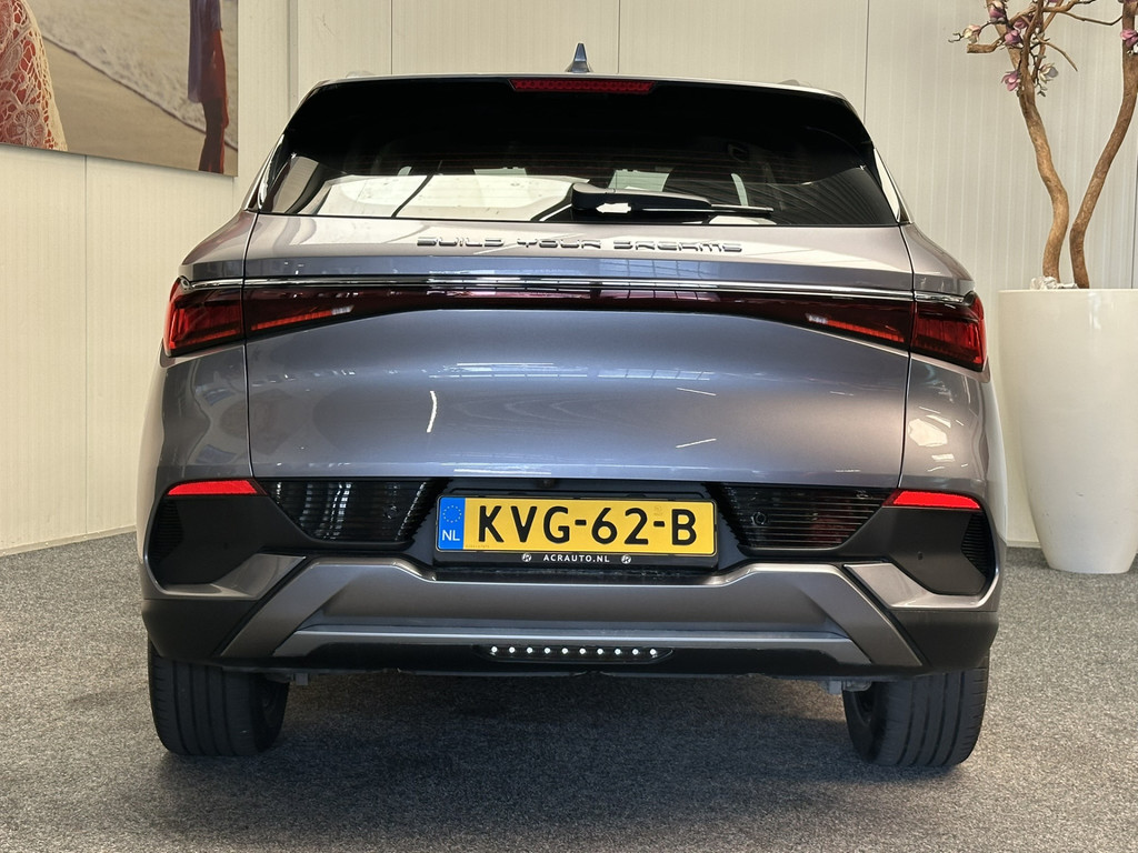 56240749-6.jpg